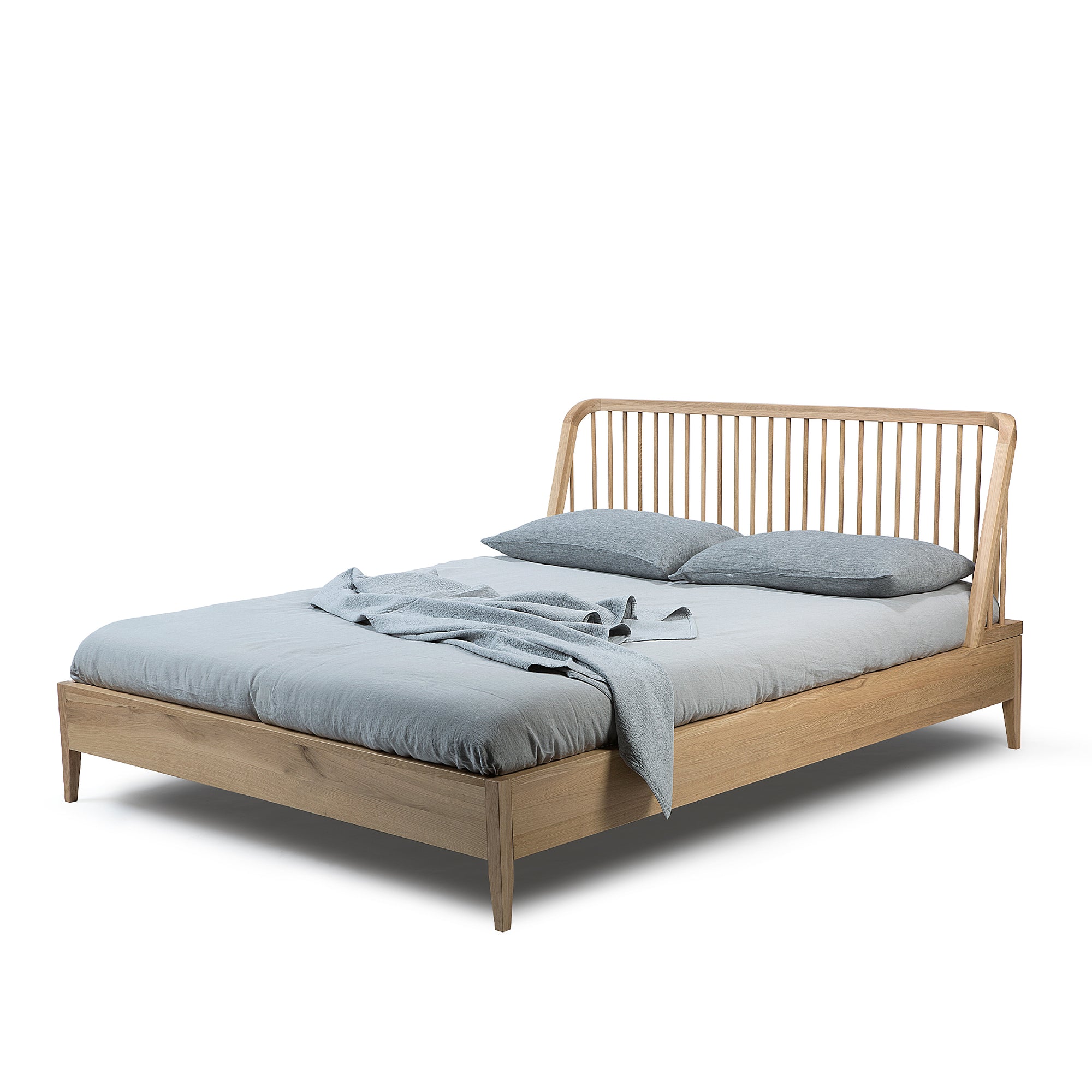 Oak Spindle bed