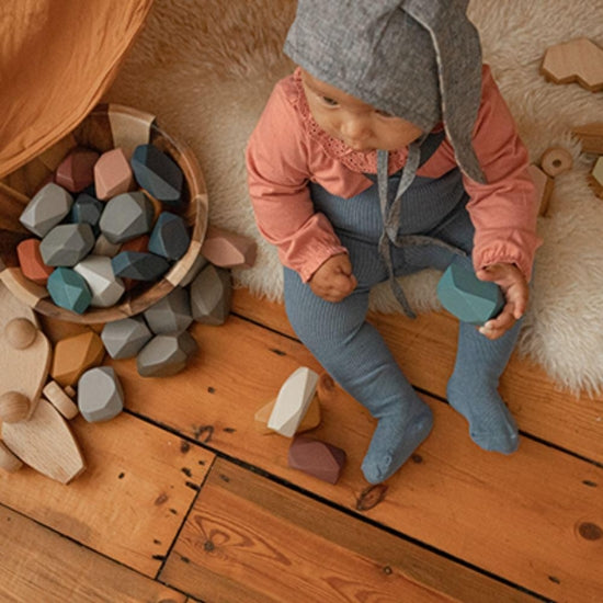 Stacking Rocks